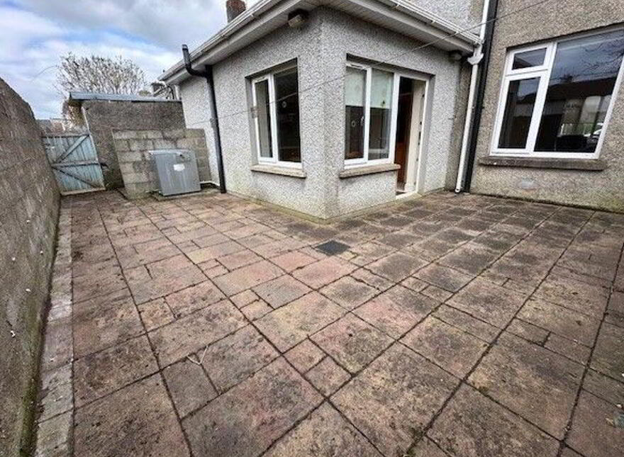 Glenville, Slievenamon Road, Thurles, E41V3P8