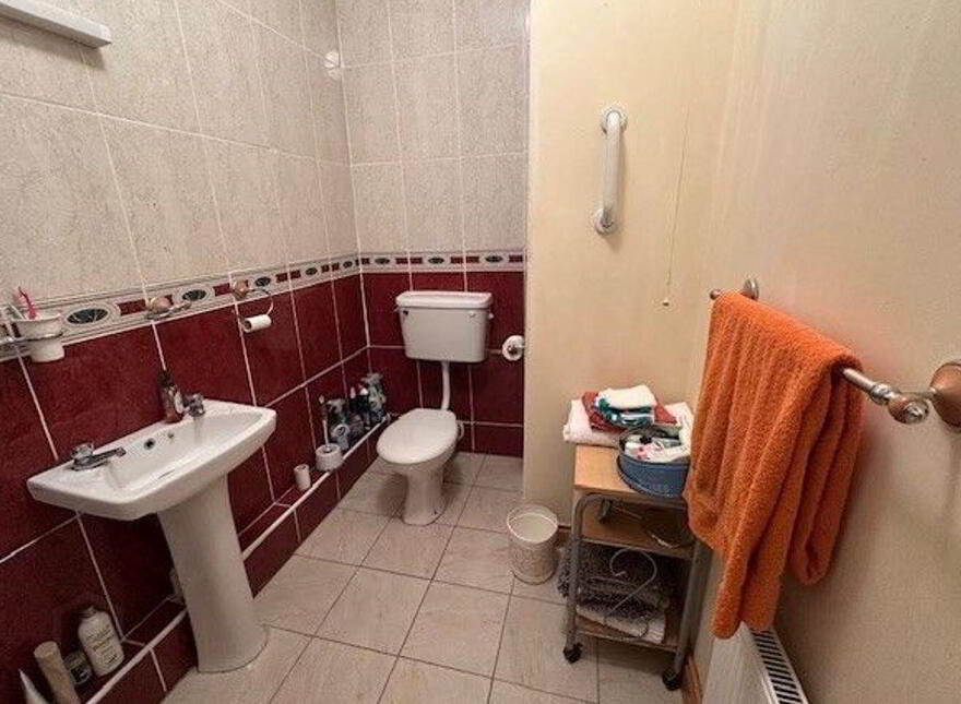 Hollyford Inn, Hollyford, Thurles, E34EY72
