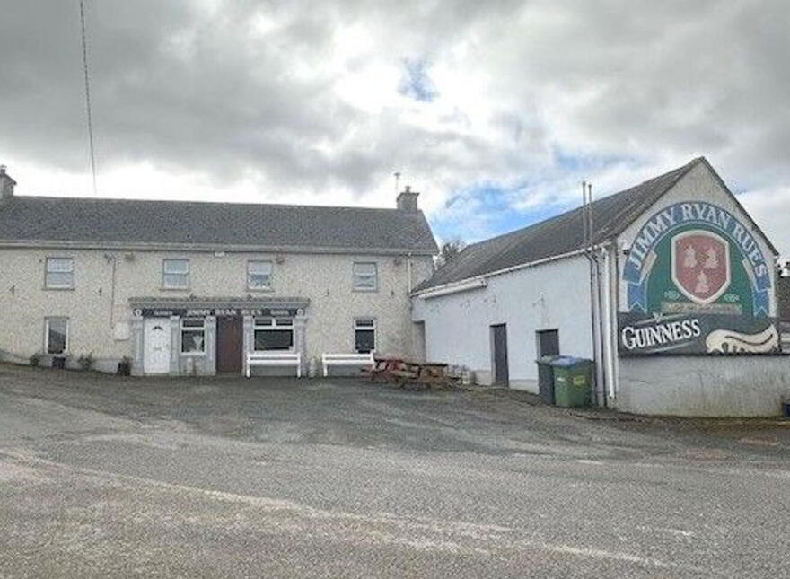 Hollyford Inn, Hollyford, Thurles, E34EY72