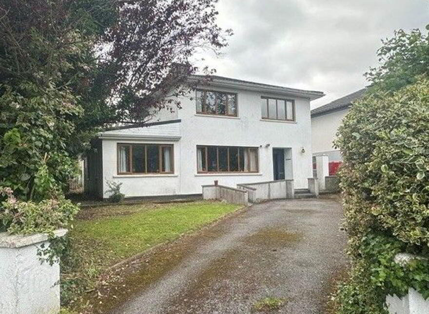 Rushmere, Cabra Road, Thurles, E41EH76