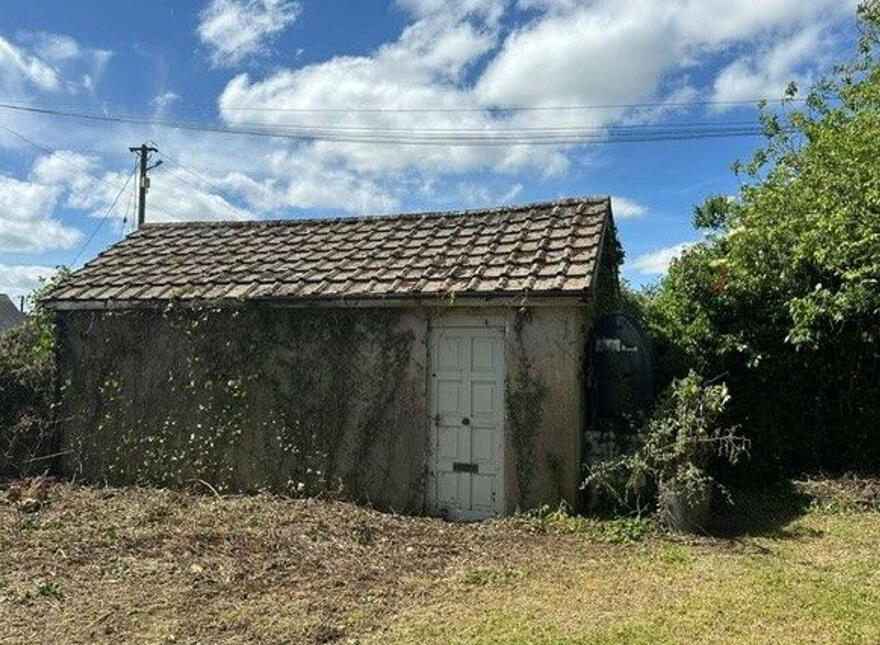 Rushmere, Cabra Road, Thurles, E41EH76