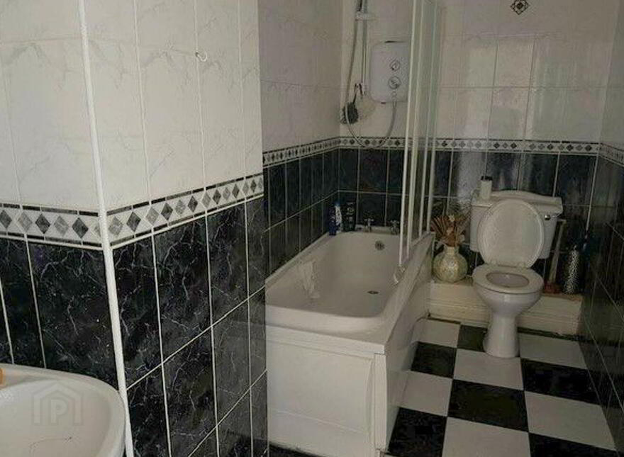 Apartment 45 Croke Gardens, Thurles, E41RF89