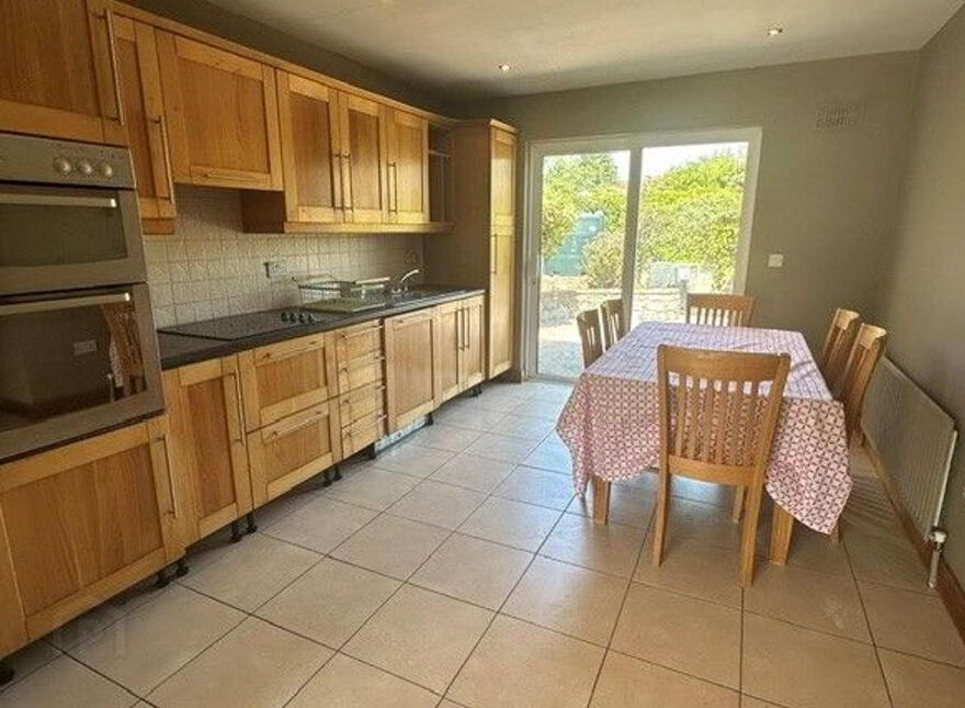 6 Croke Gardens, Thurles, E41N6W9