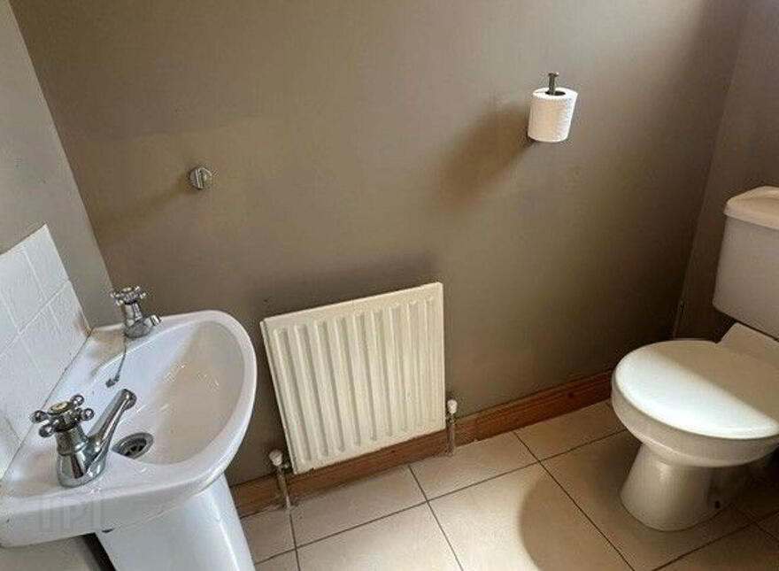 6 Croke Gardens, Thurles, E41N6W9