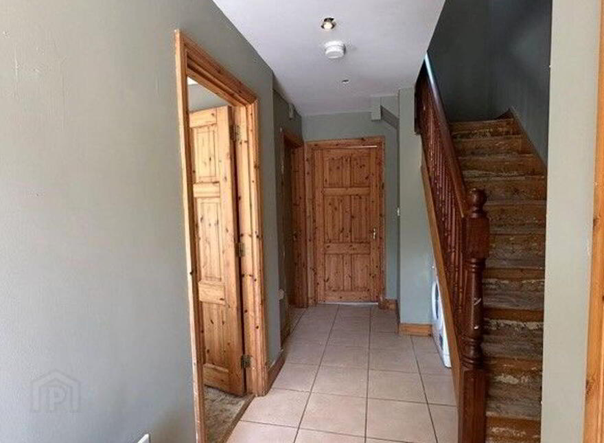 6 Croke Gardens, Thurles, E41N6W9