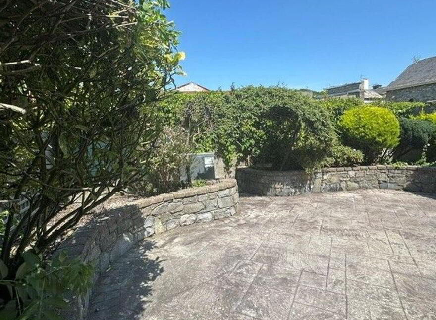6 Croke Gardens, Thurles, E41N6W9