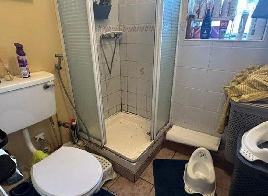 Stradavoher, Thurles, E41KP30