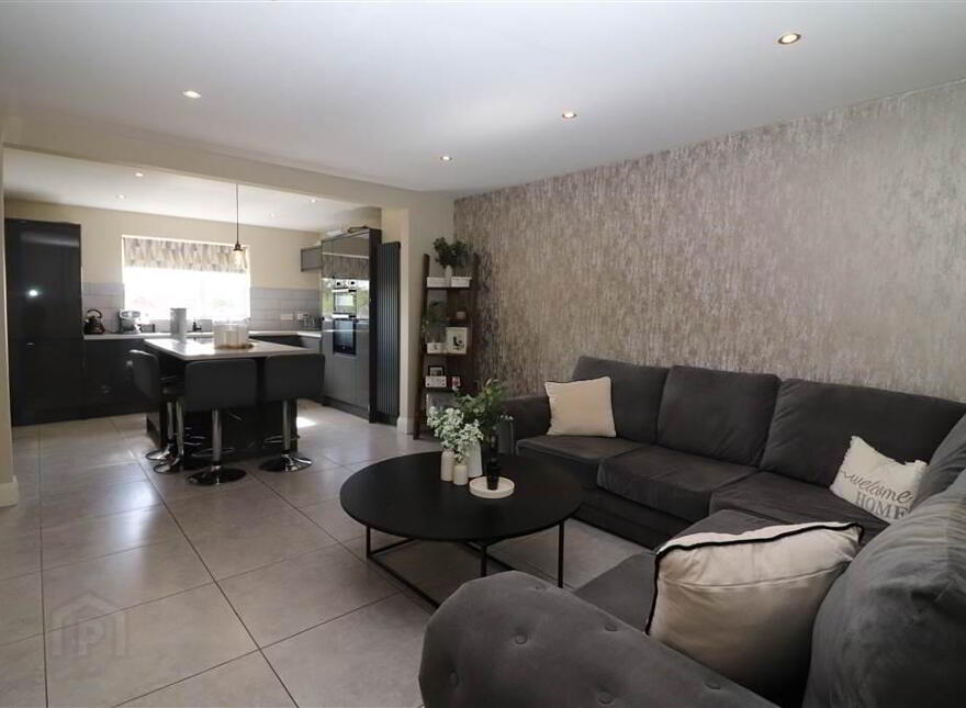 11 Causeway Meadows, Causeway End Road, Lisburn, BT28 2GD