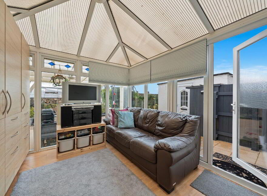 42 Abbots Walk, Bangor, BT20 4EL