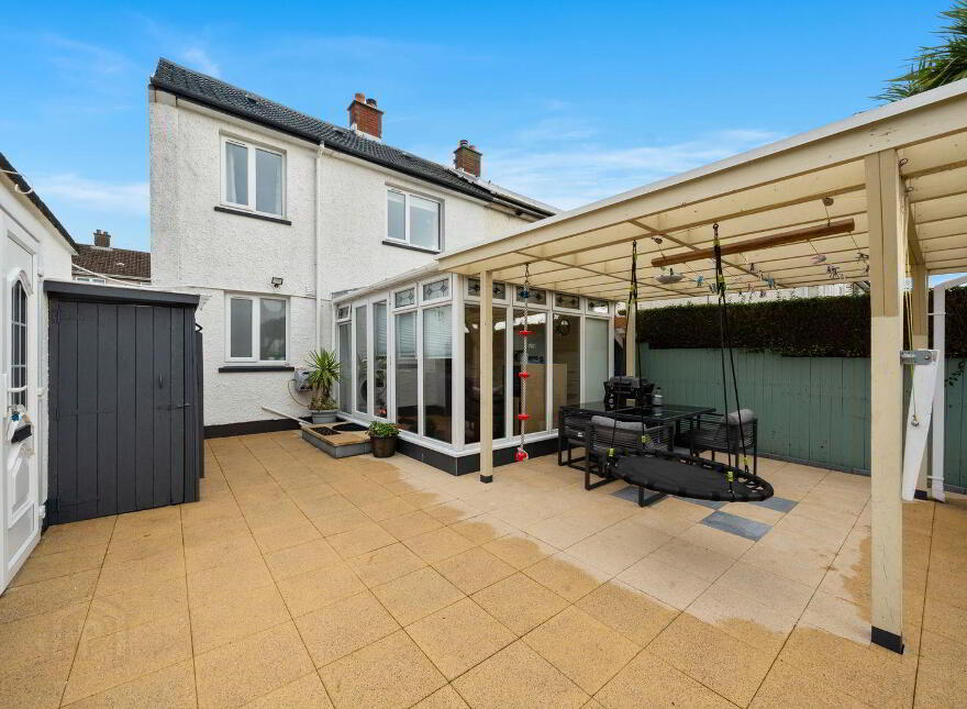 42 Abbots Walk, Bangor, BT20 4EL