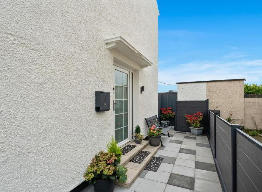 42 Abbots Walk, Bangor, BT20 4EL