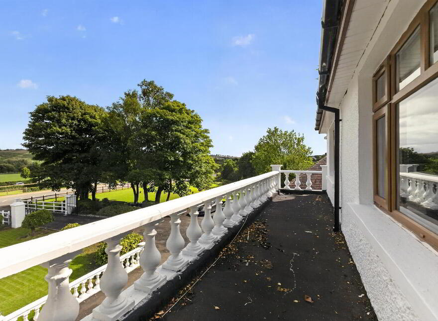 341 Comber Road, Dundonald, Belfast, BT16 1XB