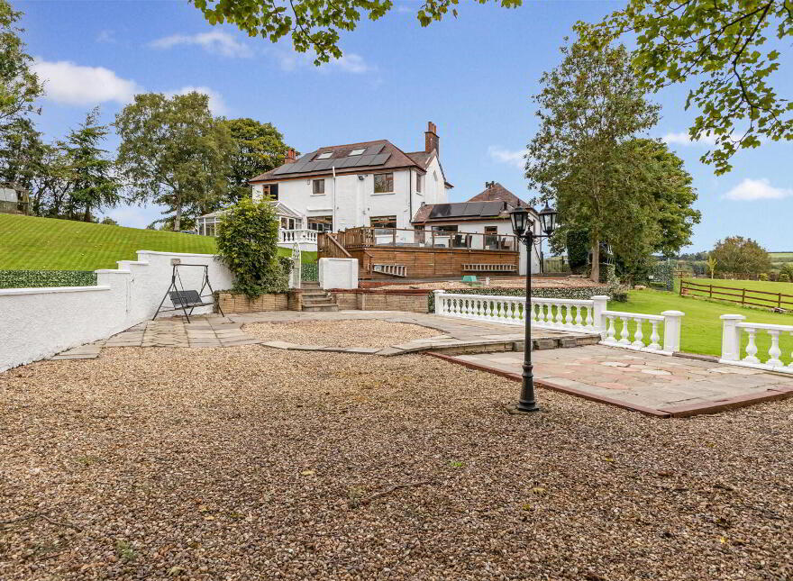341 Comber Road, Dundonald, Belfast, BT16 1XB