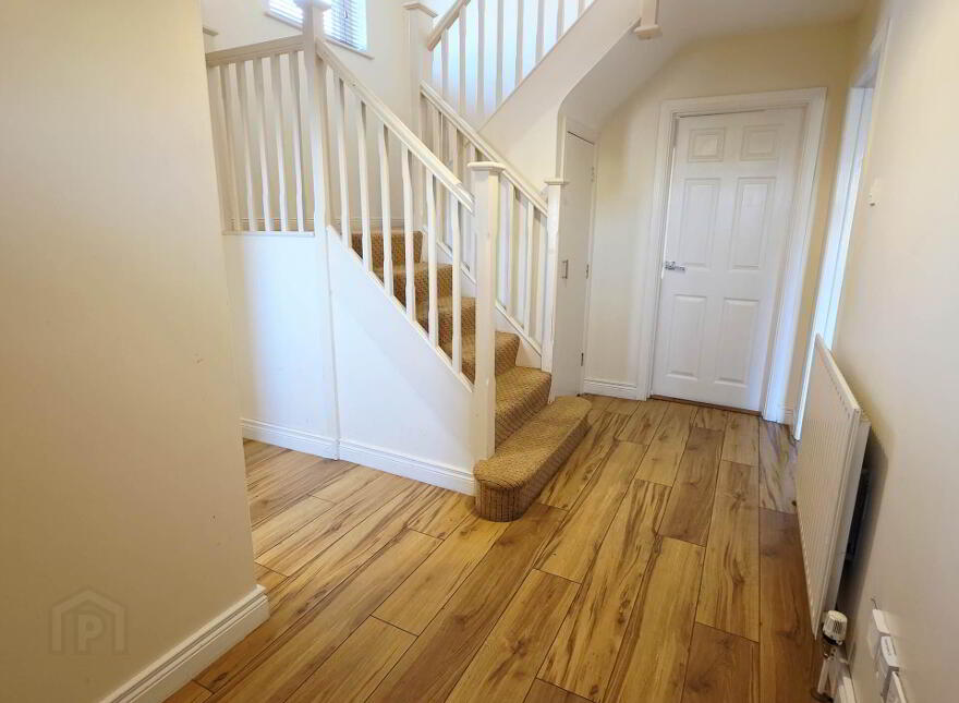 38 College Park Lane, Enniskillen, BT74 6GF