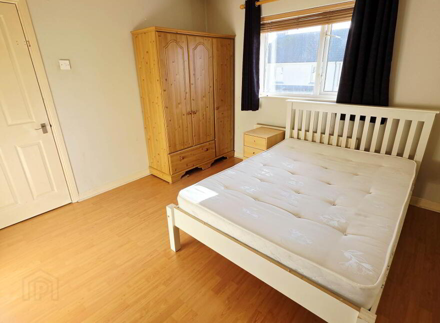 38 College Park Lane, Enniskillen, BT74 6GF