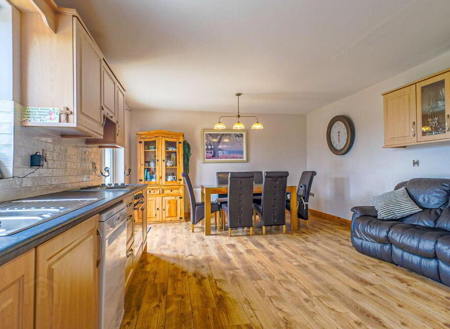 Beacon Hill, Cahanagh, Newtownforbes, N39F9T1