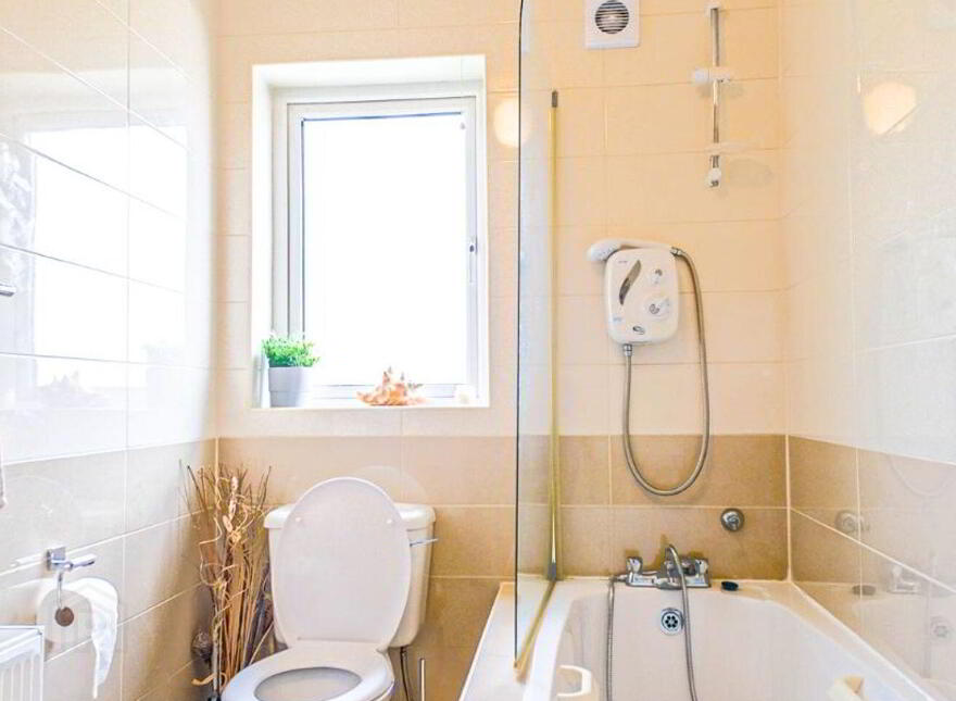 Beacon Hill, Cahanagh, Newtownforbes, N39F9T1