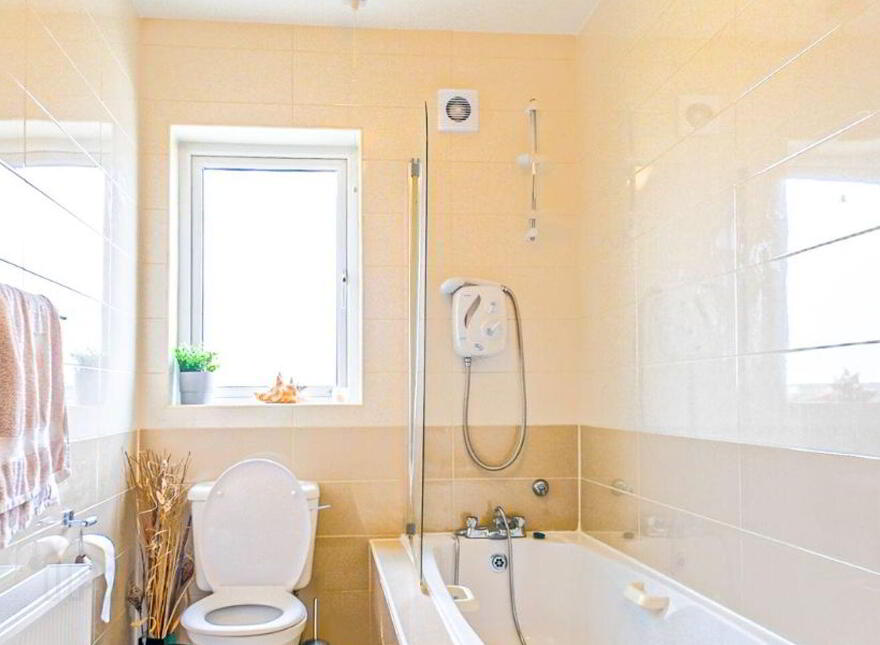 Beacon Hill, Cahanagh, Newtownforbes, N39F9T1