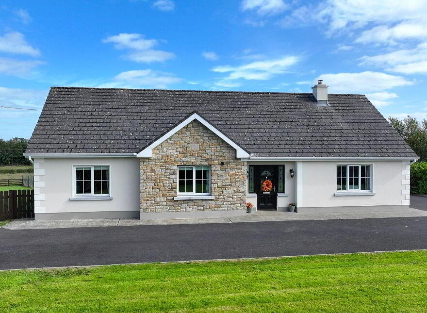 Beacon Hill, Cahanagh, Newtownforbes, N39F9T1