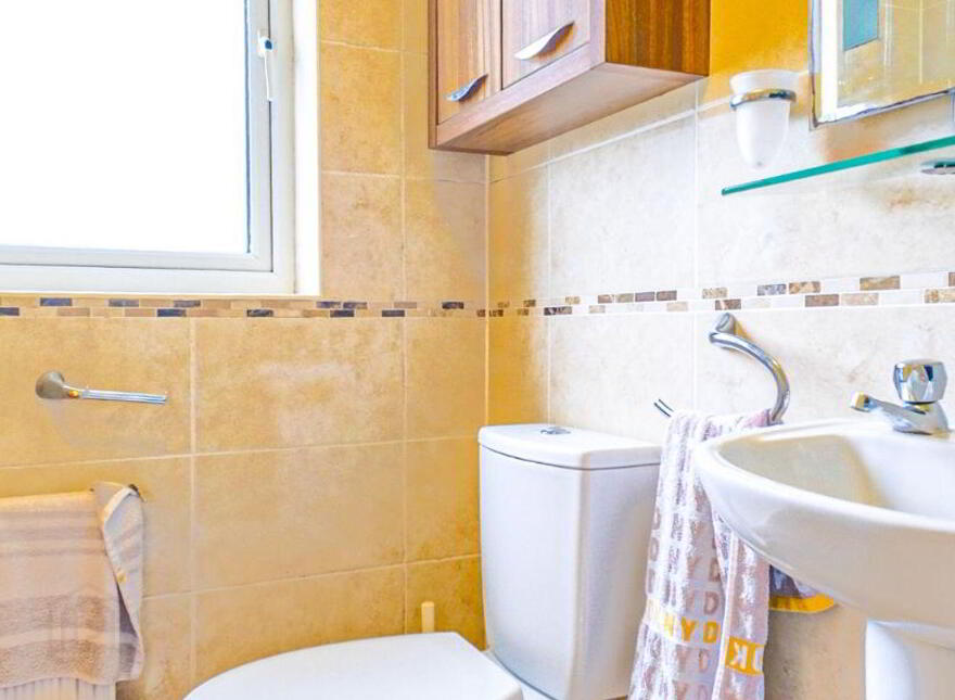 Beacon Hill, Cahanagh, Newtownforbes, N39F9T1
