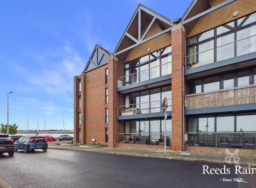 17 The Bay, Seacliff Road, Bangor, BT20 5HD photo