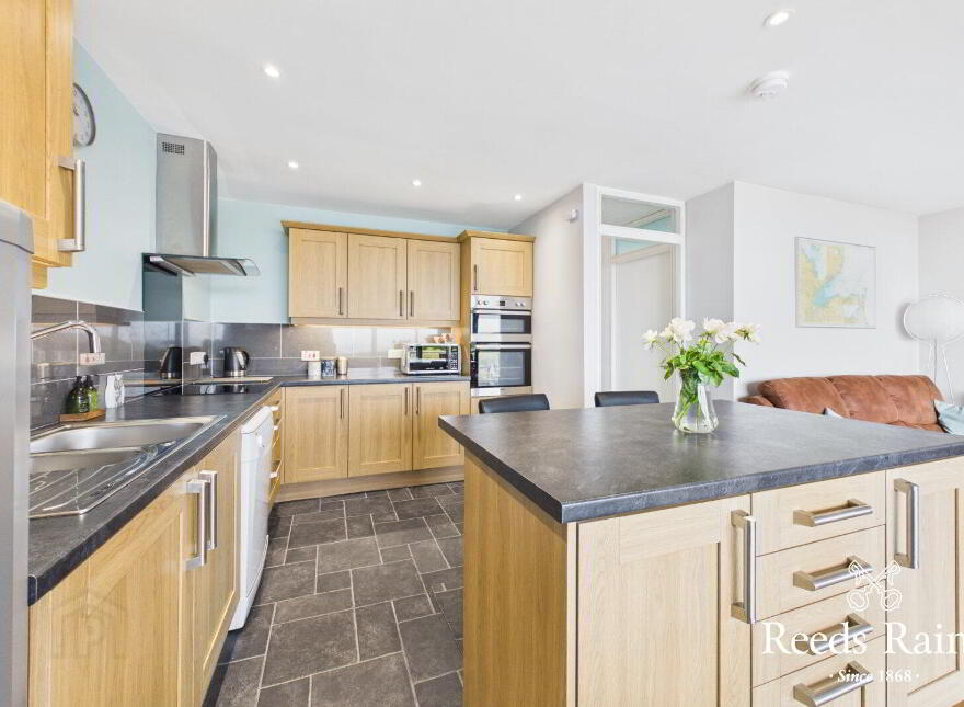 17 The Bay, Seacliff Road, Bangor, BT20 5HD