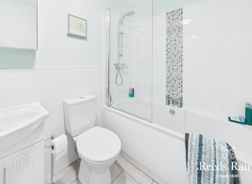 17 The Bay, Seacliff Road, Bangor, BT20 5HD