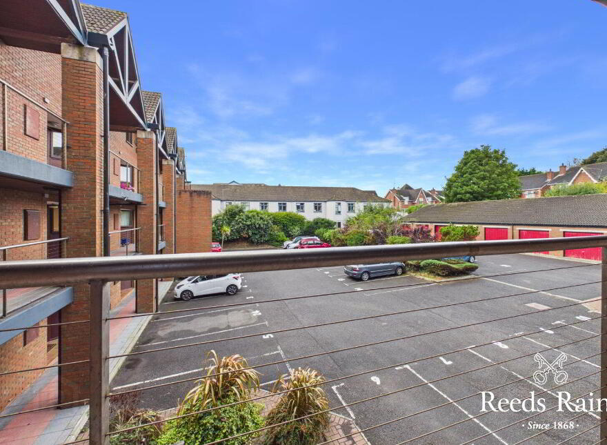 17 The Bay, Seacliff Road, Bangor, BT20 5HD