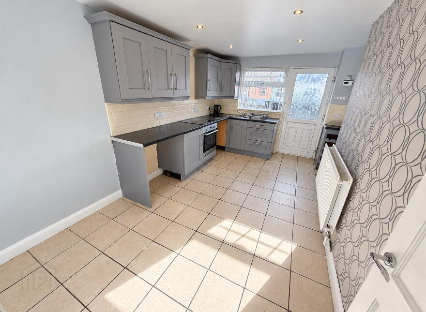 147 Lincoln Court, Waterside, L’derry, BT47 5NX
