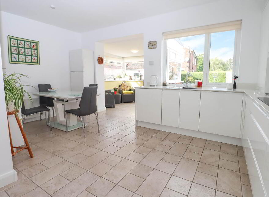 11 Grand Prix Park, Dundonald, Belfast, BT16 2BD