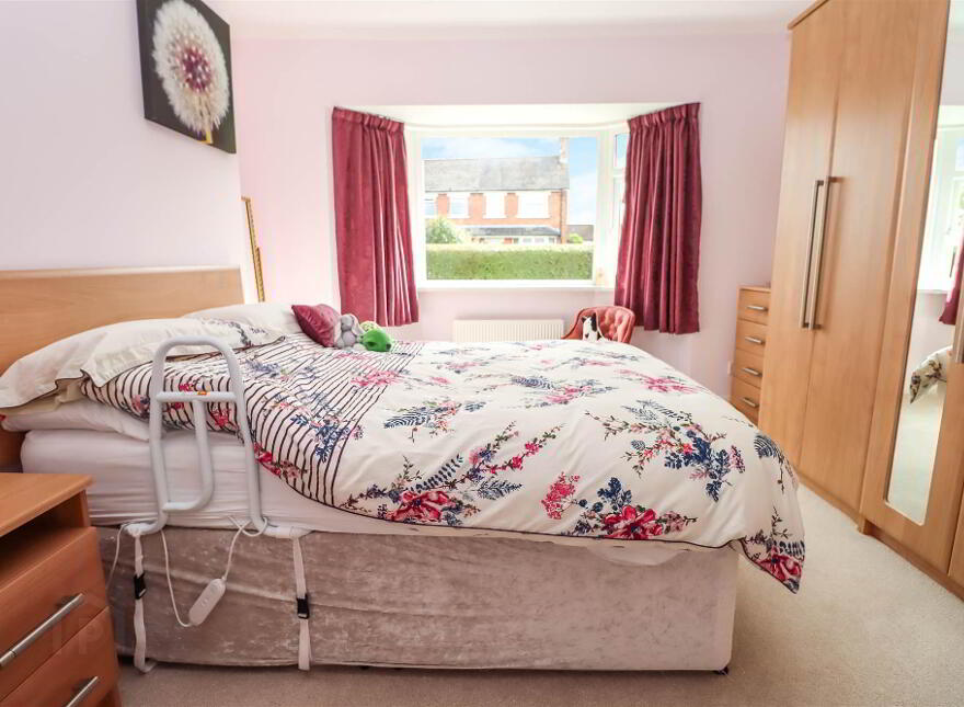 11 Grand Prix Park, Dundonald, Belfast, BT16 2BD