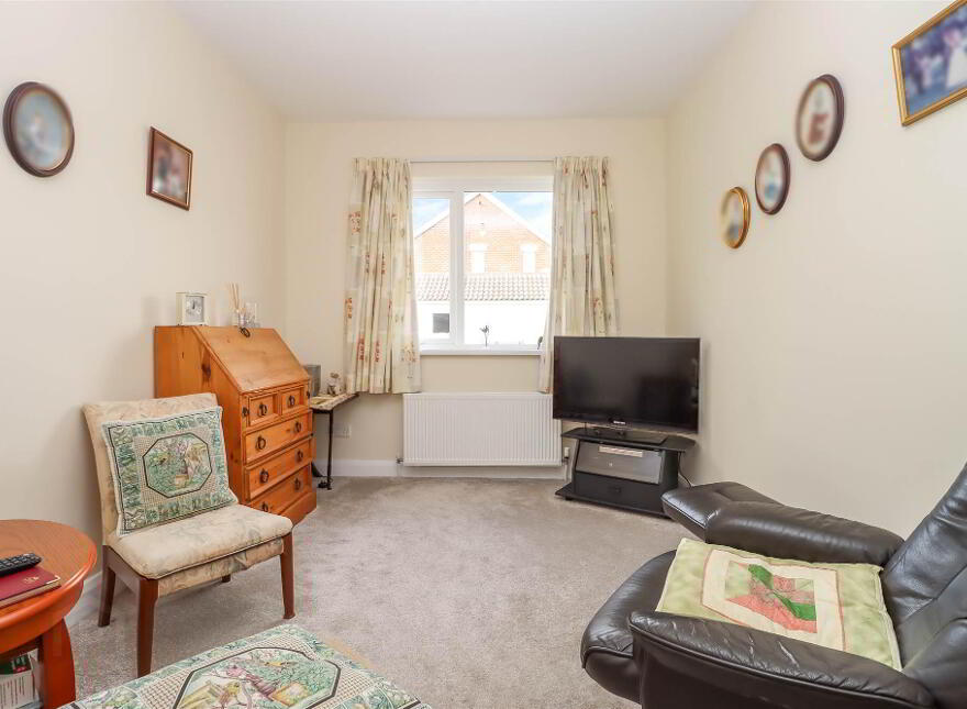 11 Grand Prix Park, Dundonald, Belfast, BT16 2BD