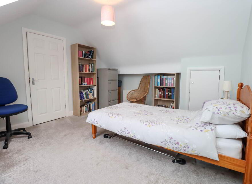 11 Grand Prix Park, Dundonald, Belfast, BT16 2BD