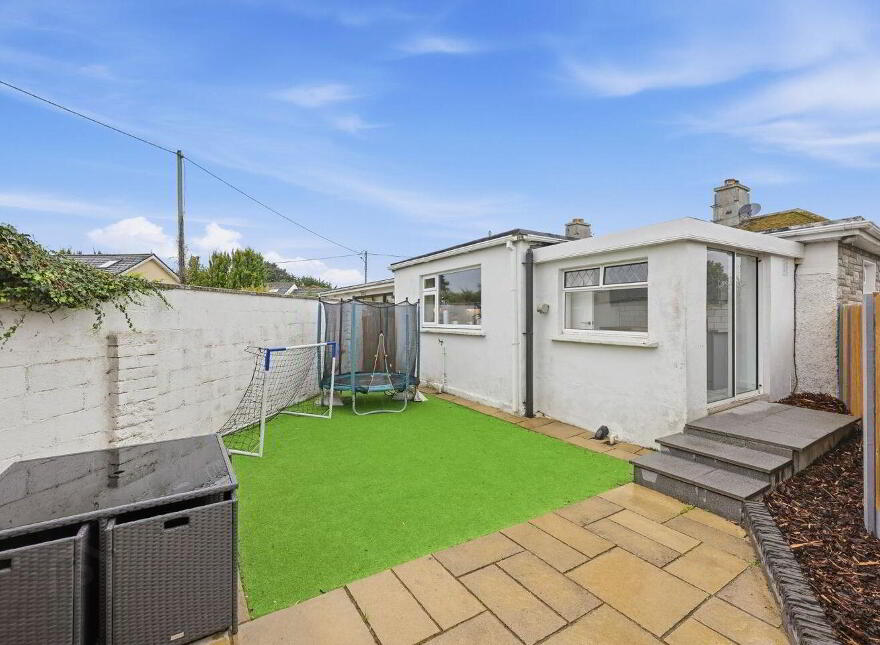37 Baskin Cottages, Baskin Lane, Kinsaley, Kinsealy, K67D2T8
