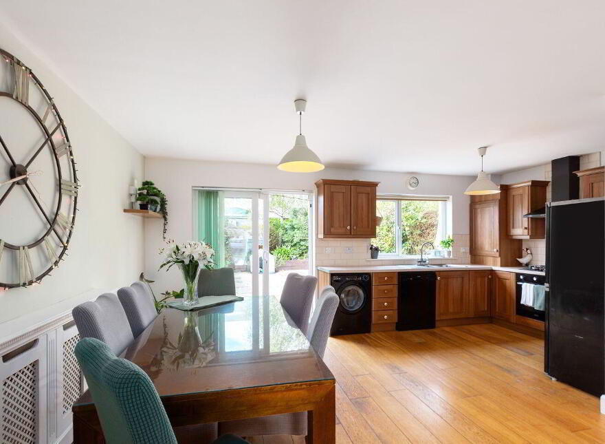 13 The Crescent, Meadowvale, Arklow, Y14A628