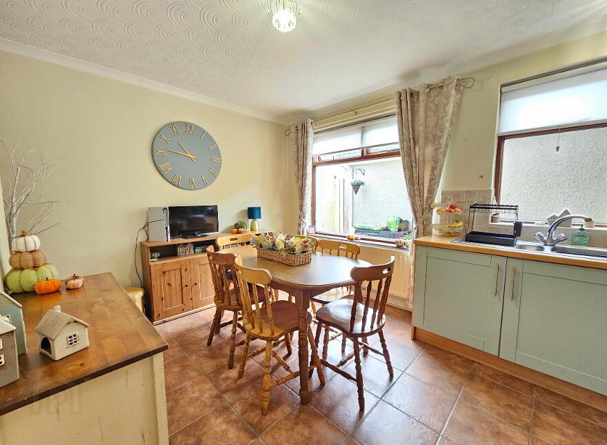 43 Cross Heights, Rathfriland, Newry, BT34 5QU