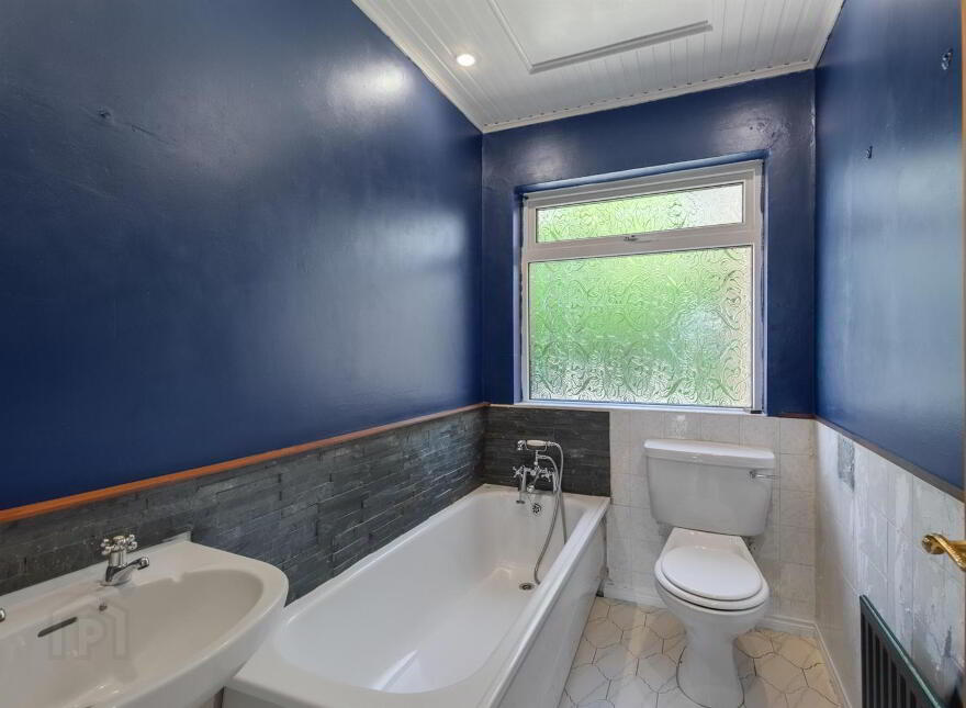 16 Glenmount Park, Newtownards, BT23 4QL