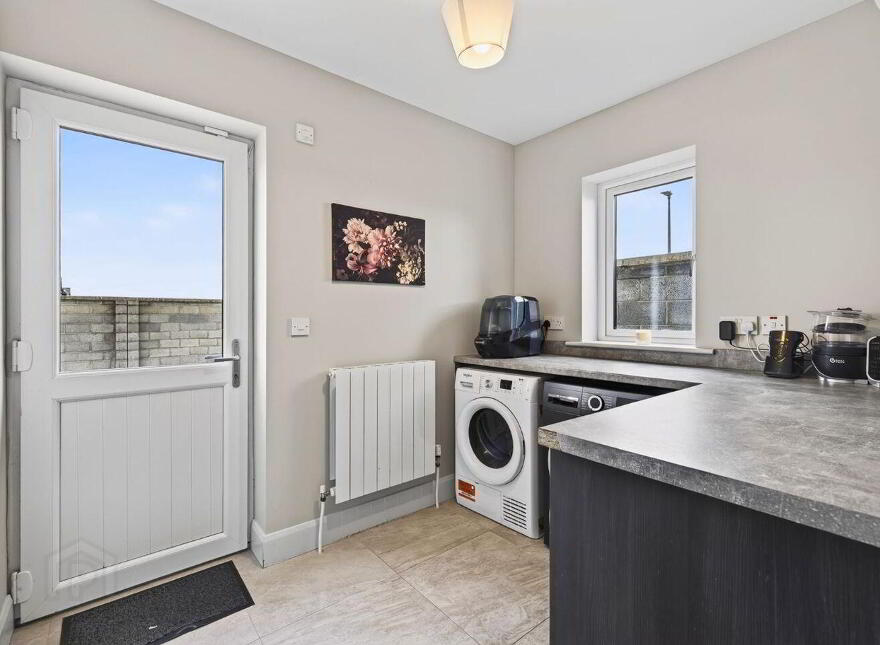 6 Manor Drive, Roxborough Manor, Wexford Town, Y35Y1KC