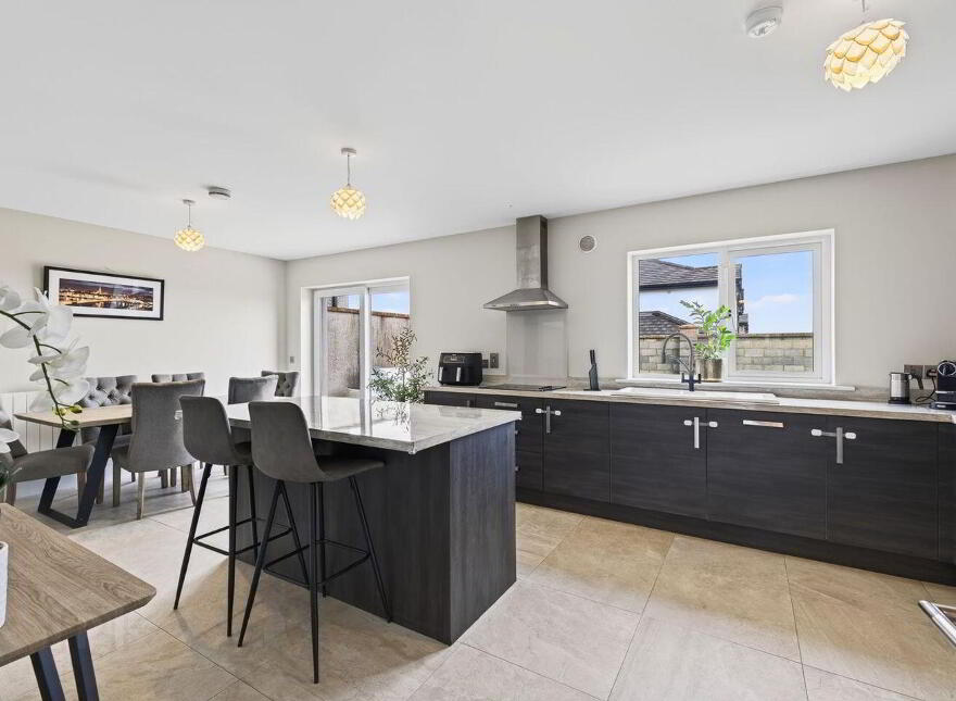 6 Manor Drive, Roxborough Manor, Wexford Town, Y35Y1KC