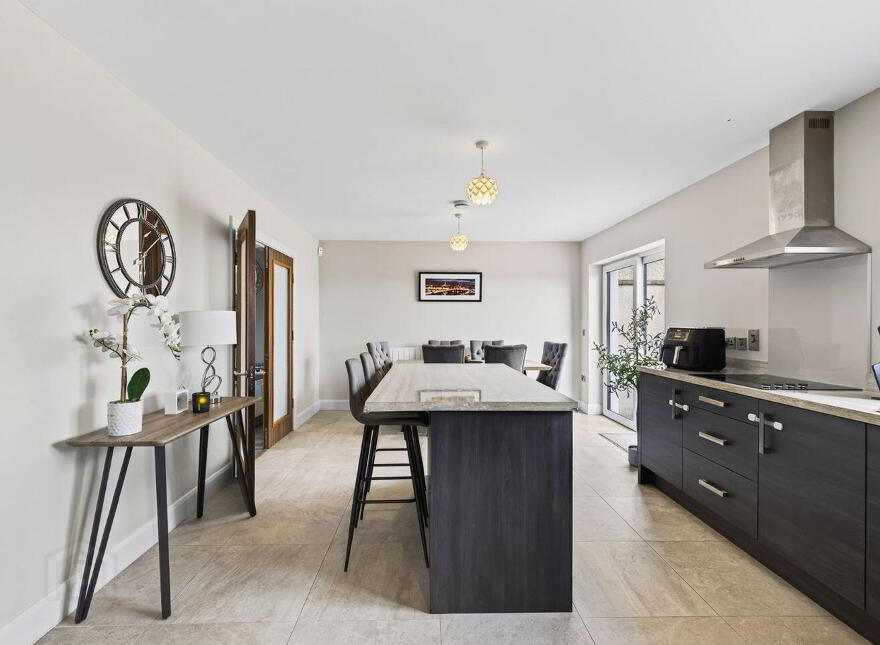6 Manor Drive, Roxborough Manor, Wexford Town, Y35Y1KC