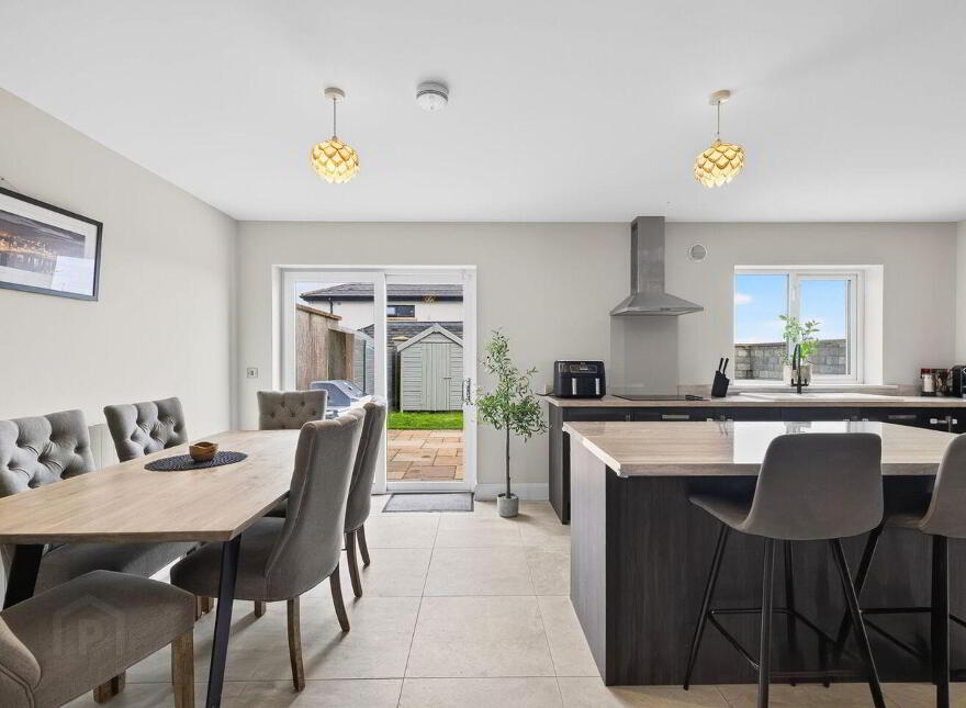 6 Manor Drive, Roxborough Manor, Wexford Town, Y35Y1KC