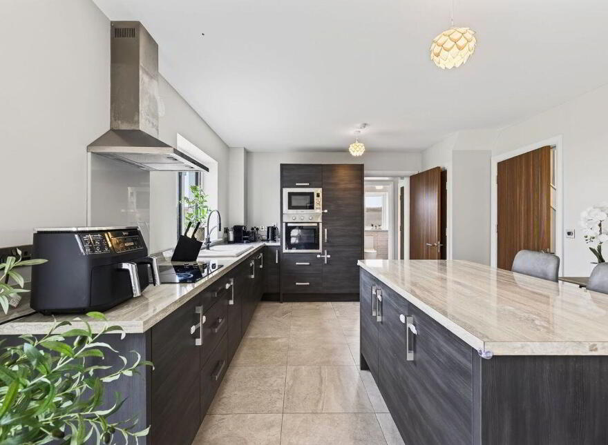 6 Manor Drive, Roxborough Manor, Wexford Town, Y35Y1KC
