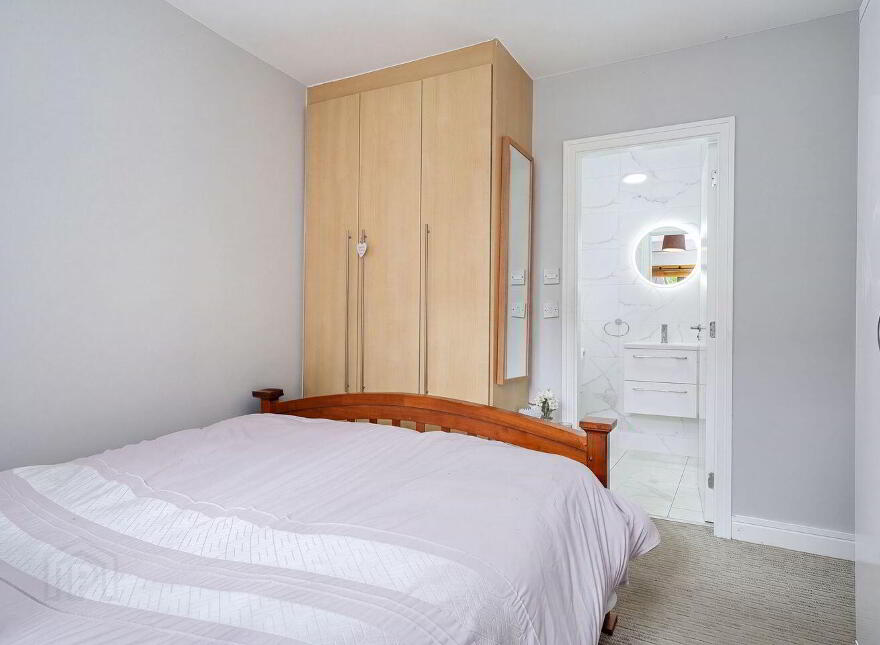 11 Rosse Court Terrace, Lucan