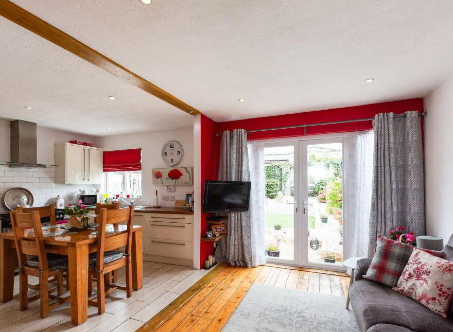 73 Broadford Drive, Ballinteer, D16HY45