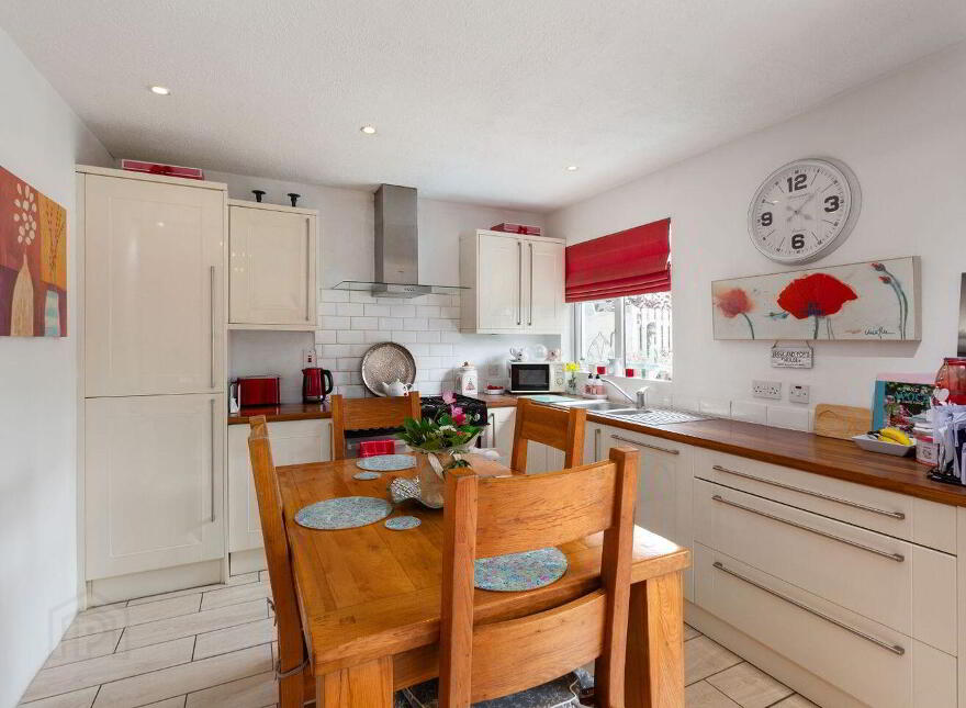 73 Broadford Drive, Ballinteer, D16HY45