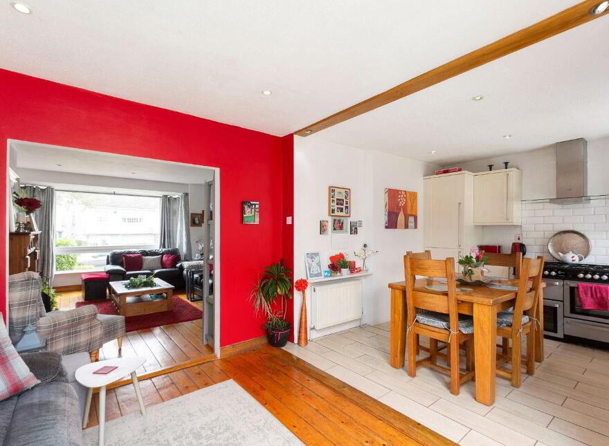 73 Broadford Drive, Ballinteer, D16HY45