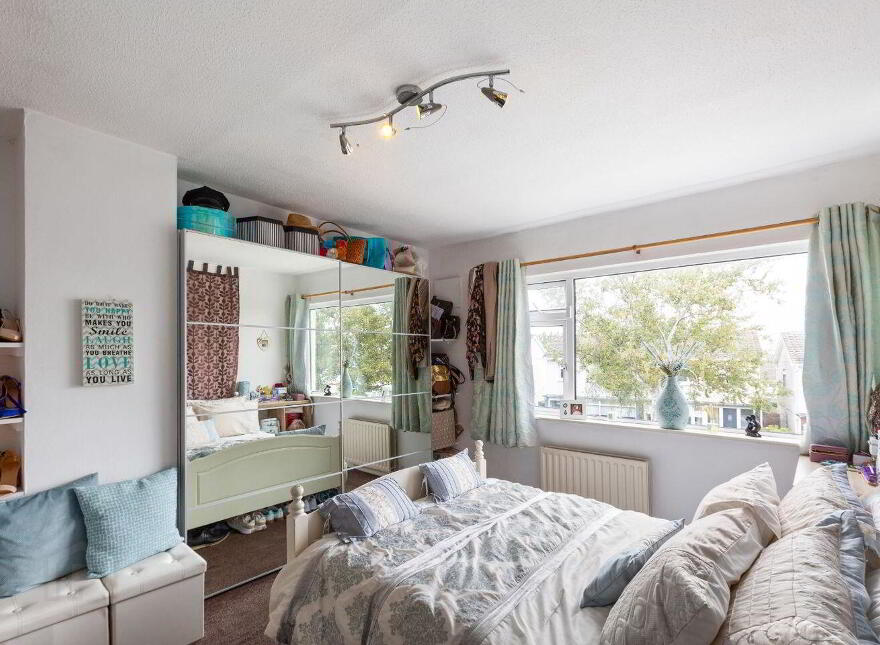 73 Broadford Drive, Ballinteer, D16HY45