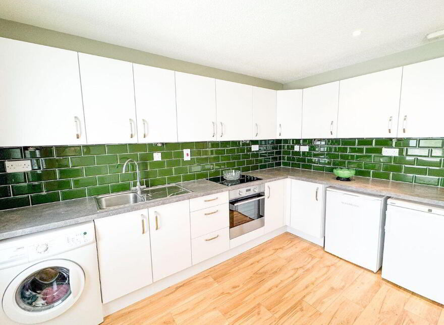 16 Somerton, Off Rochestown Avenue, Dún Laoghaire, Dun Laoghaire, A96A0Y6
