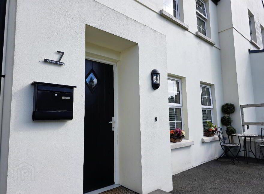 7 Cambric Heights, Dromore, BT25 1GP