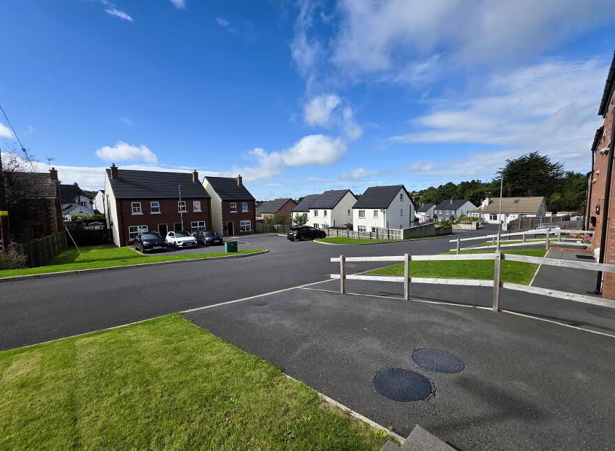 7 Cambric Heights, Dromore, BT25 1GP
